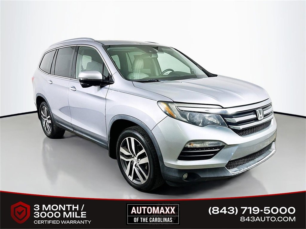 Used 2017 Honda Pilot Touring video 1
