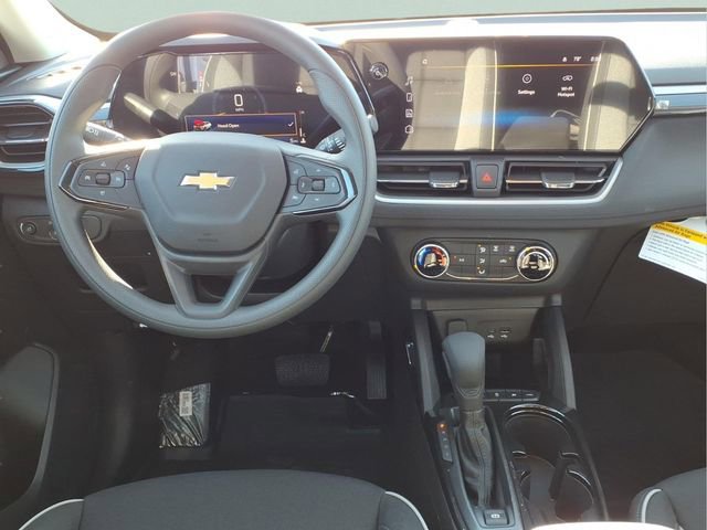 New 2026 Chevrolet TrailBlazer LS w/ LS Convenience Package AWD/4WD image 17