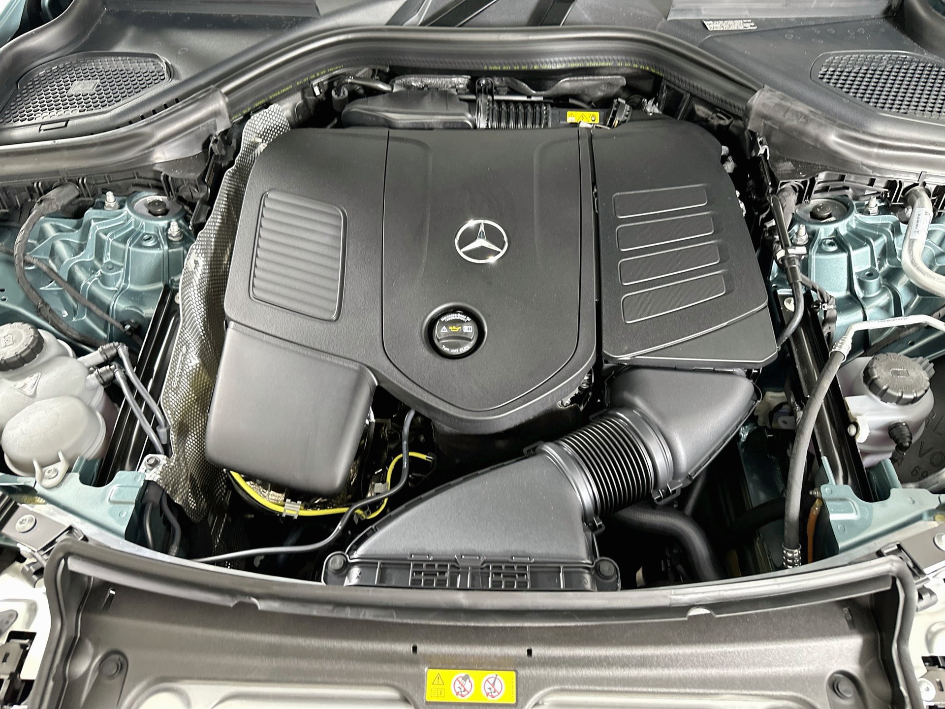New 2027 Mercedes-Benz GLC 300 image 32