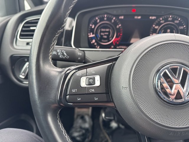 Used 2018 Volkswagen Golf R 4-Door image 29