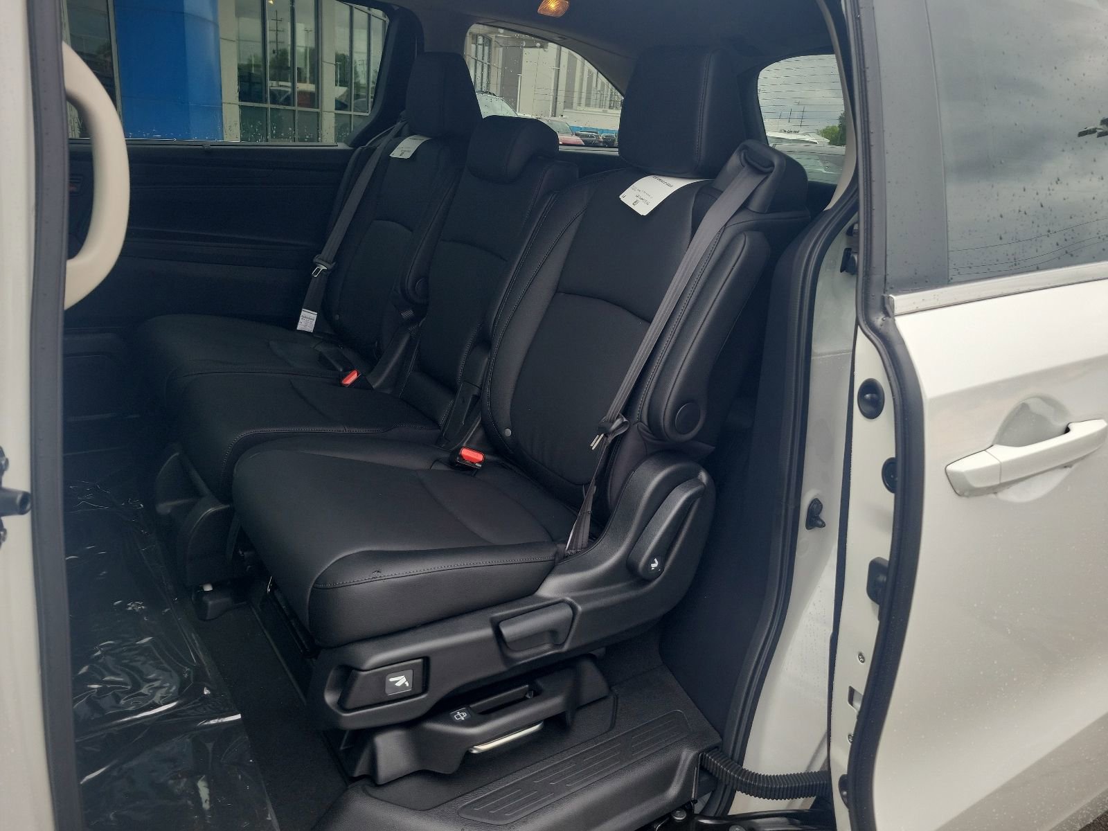 New 2026 Honda Odyssey EX-L image 14
