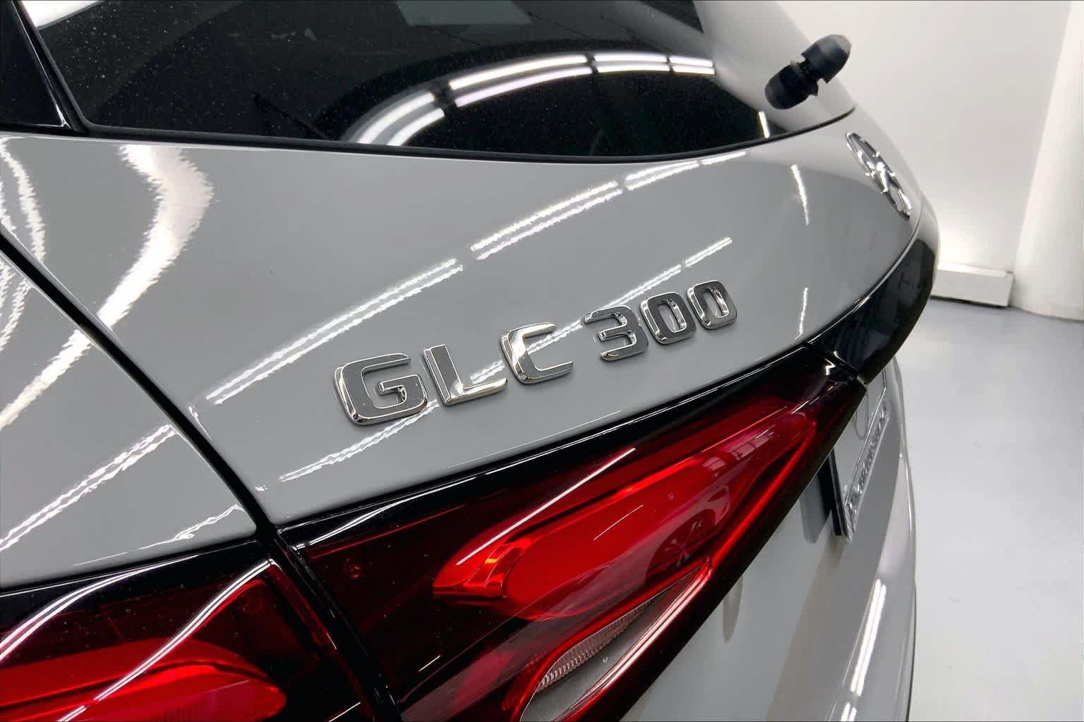 New 2027 Mercedes-Benz GLC 300 image 14