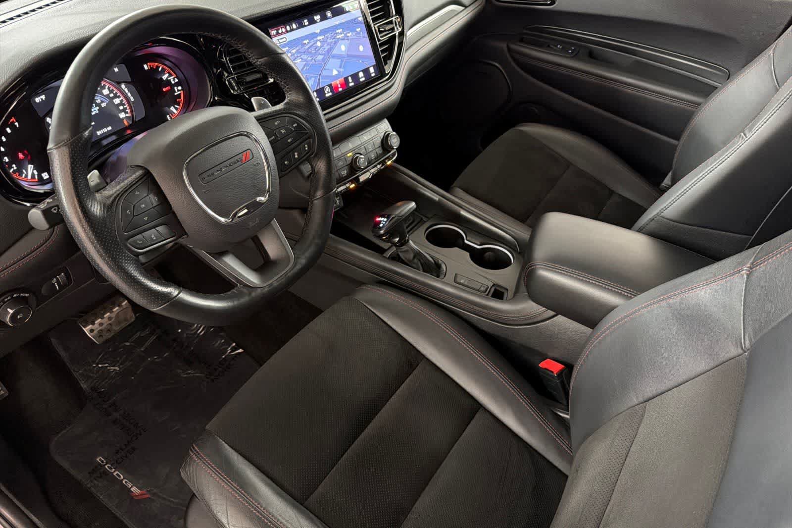 Used 2021 Dodge Durango R/T w/ Technology Group AWD/4WD image 11