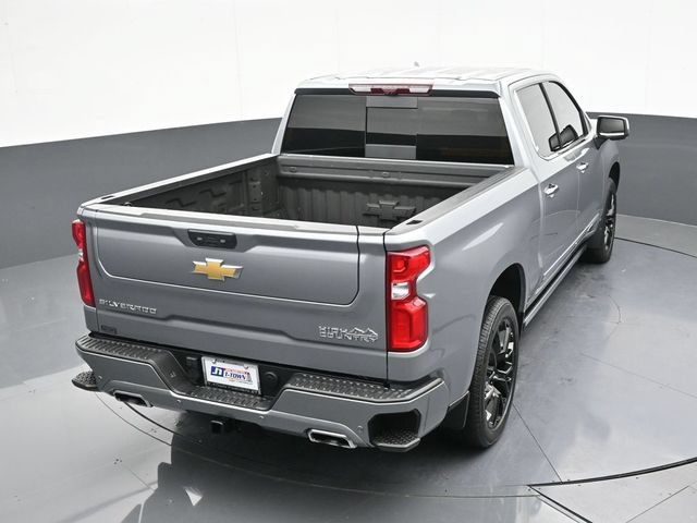Used 2025 Chevrolet Silverado 1500 High Country AWD/4WD image 70
