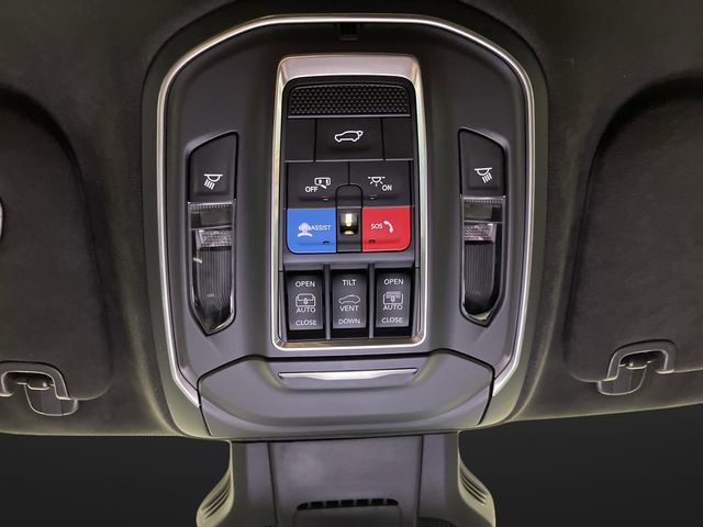 Used 2024 Jeep Wagoneer Launch Edition image 28