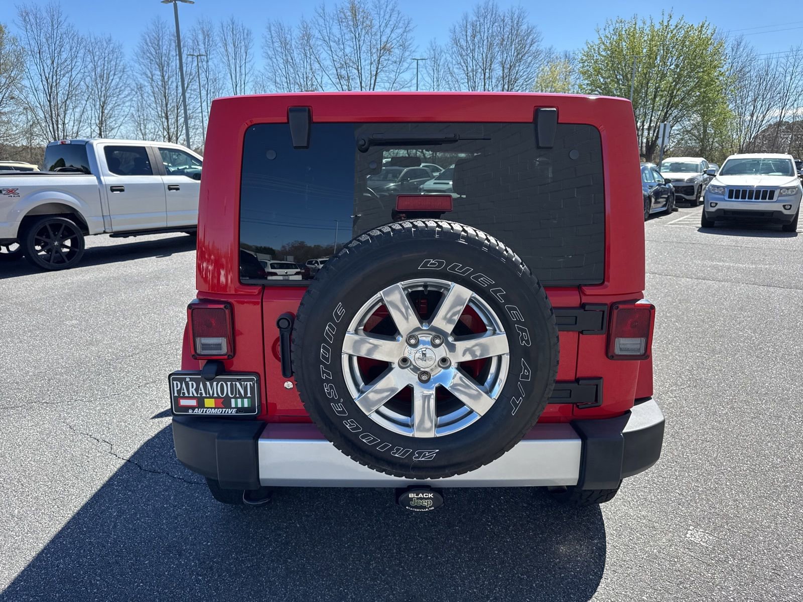 Used 2015 Jeep Wrangler Unlimited Sahara w/ Dual Top Group image 6