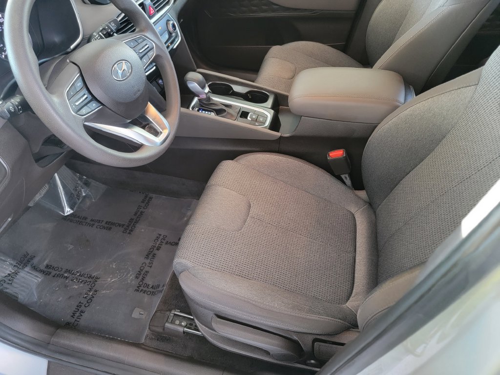 Used 2020 Hyundai Santa Fe SE FWD image 11