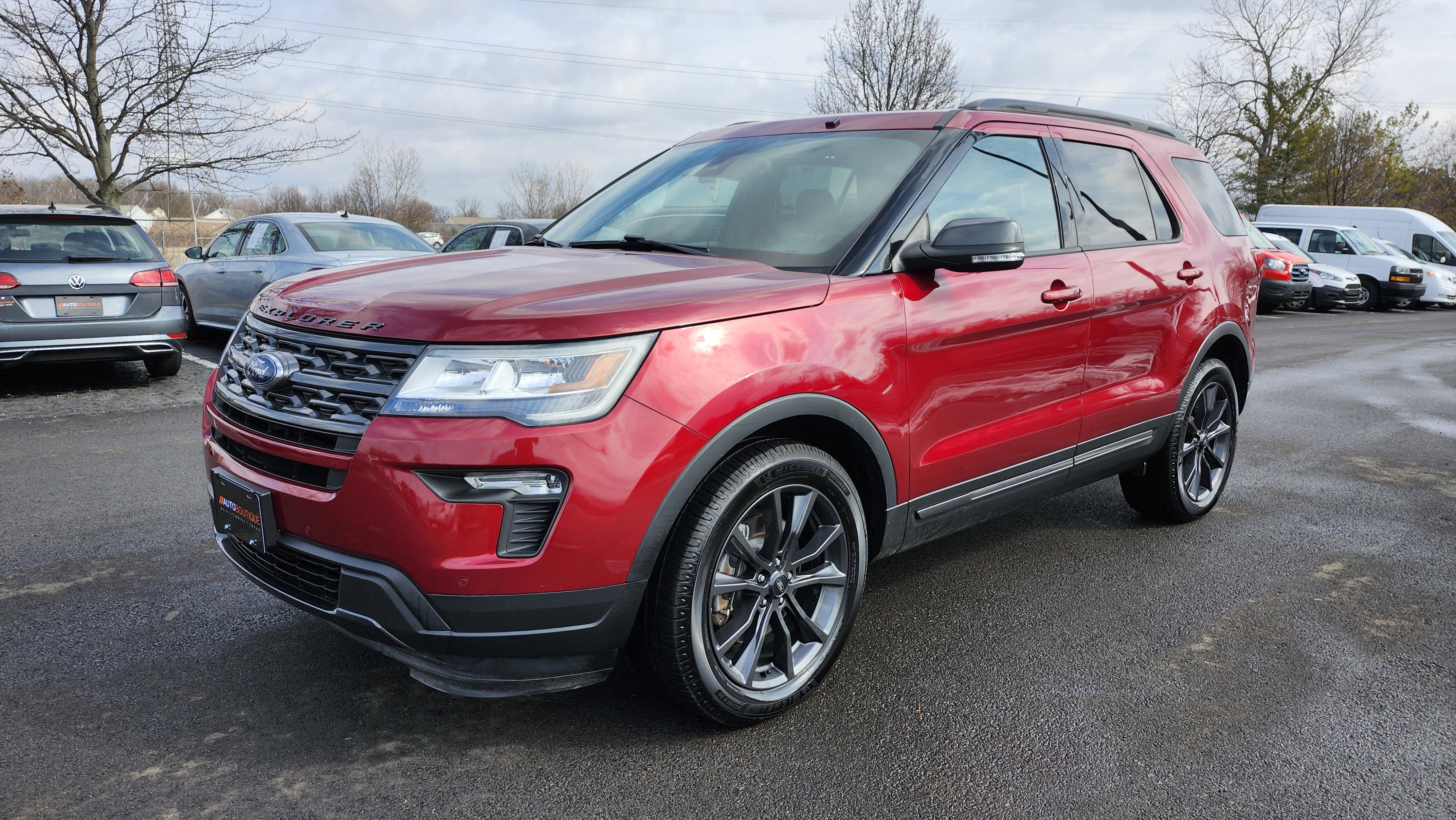 Used 2019 Ford Explorer XLT w/ Equipment Group 202A image 13