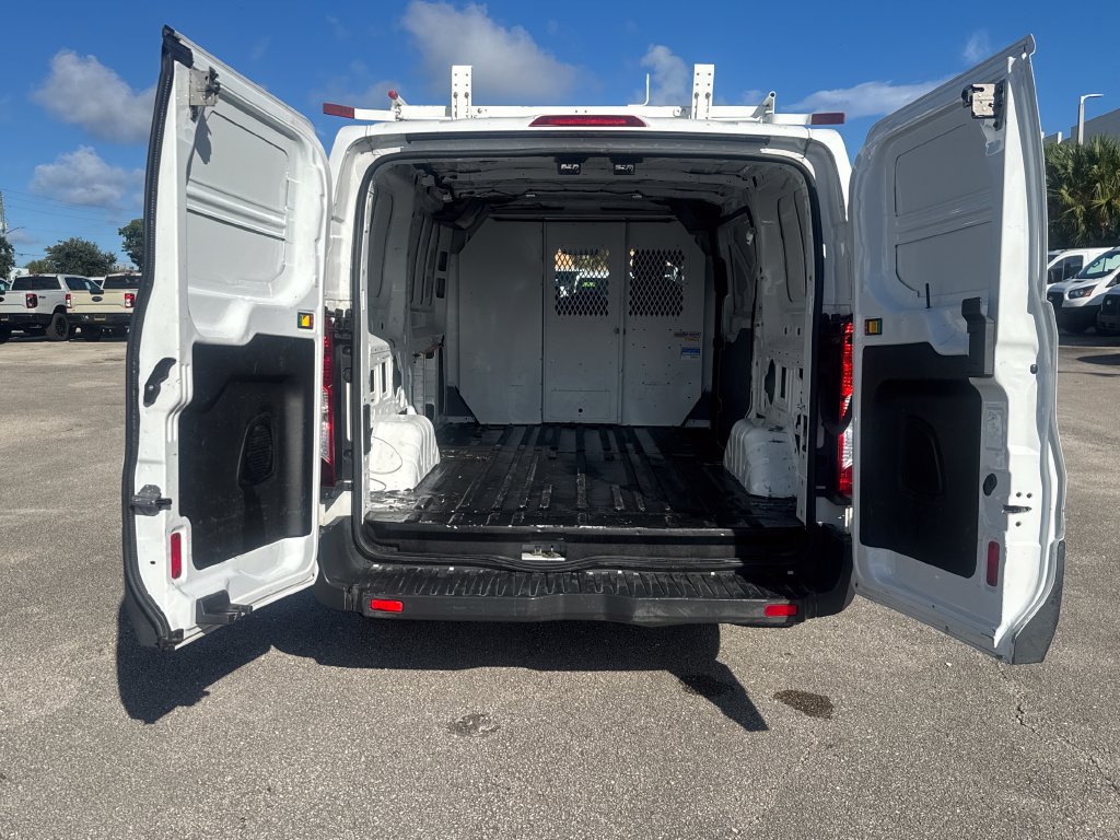 Used 2018 Ford Transit 150 130 Low Roof RWD image 24