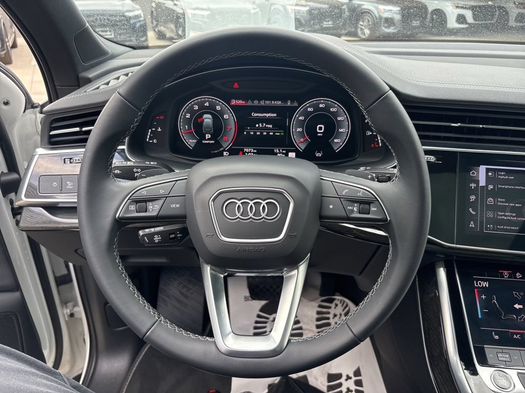 Certified 2026 Audi Q7 3.0T Premium w/ Convenience Plus Package AWD/4WD image 21