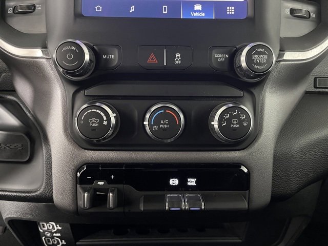 Used 2024 RAM 2500 Big Horn image 34