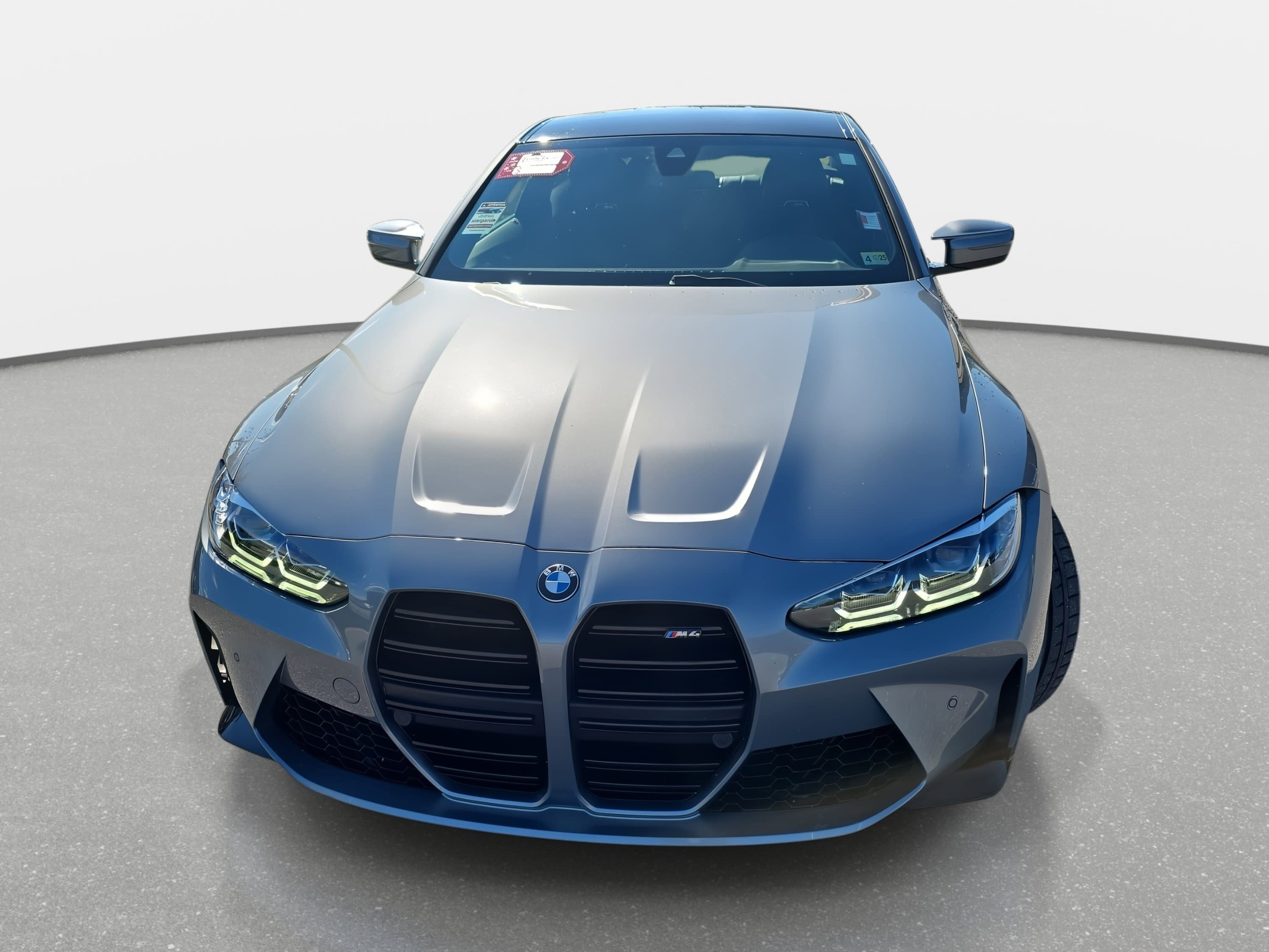 Used 2022 BMW M4 Coupe image 2