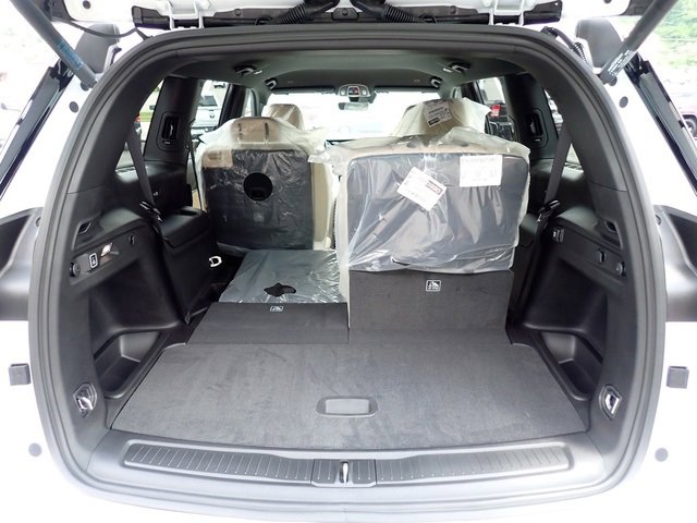 New 2025 Jeep Grand Cherokee L Limited image 6