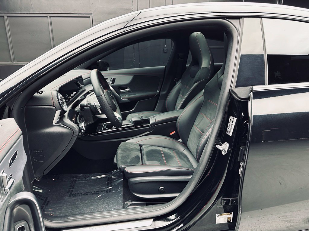 Used 2022 Mercedes-Benz CLA 250 4MATIC image 17