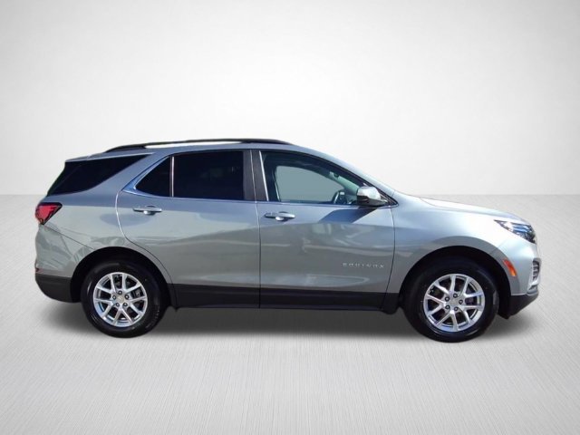 Used 2024 Chevrolet Equinox LT AWD/4WD image 11