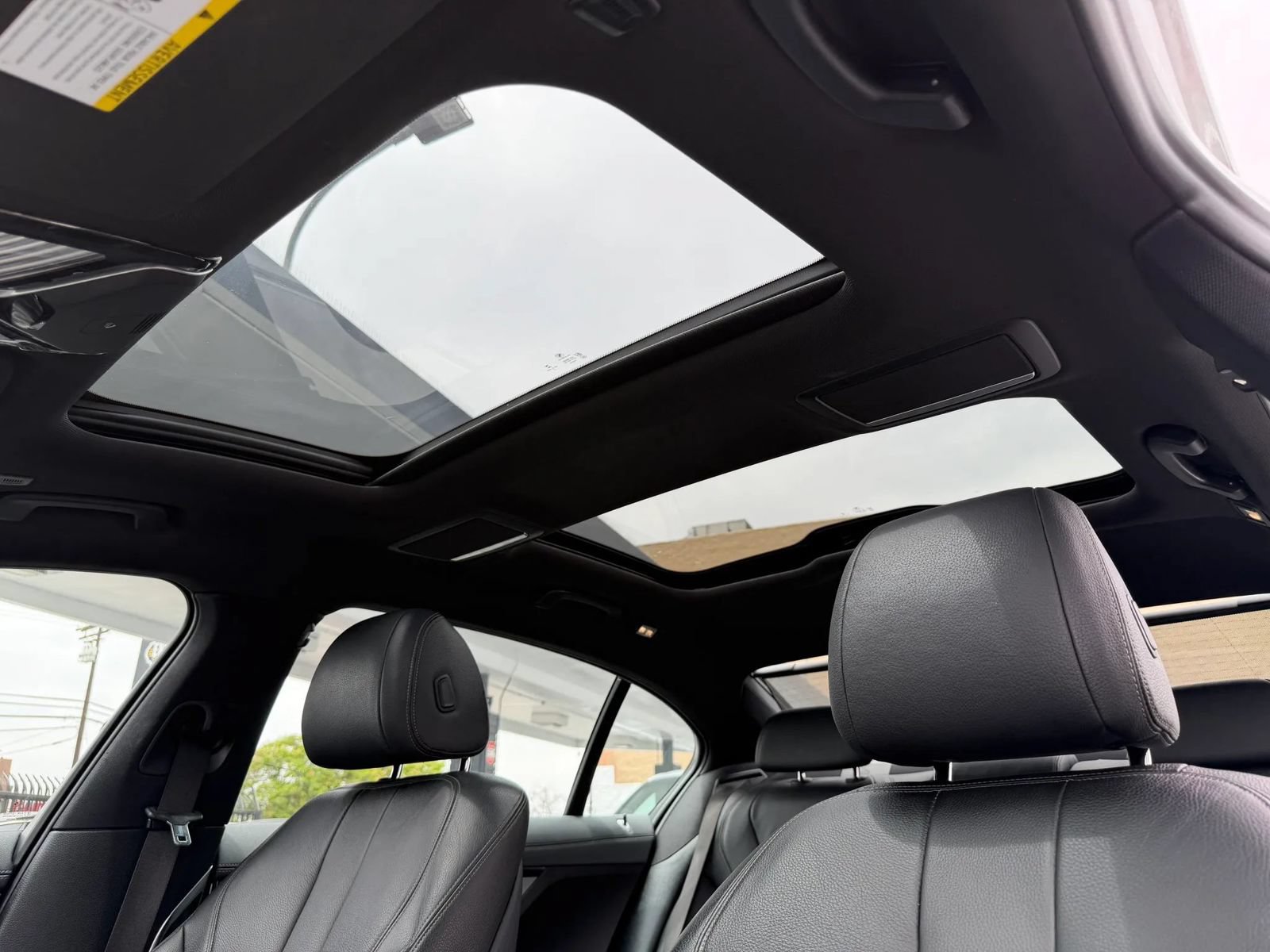 Used 2018 BMW 740i RWD image 37