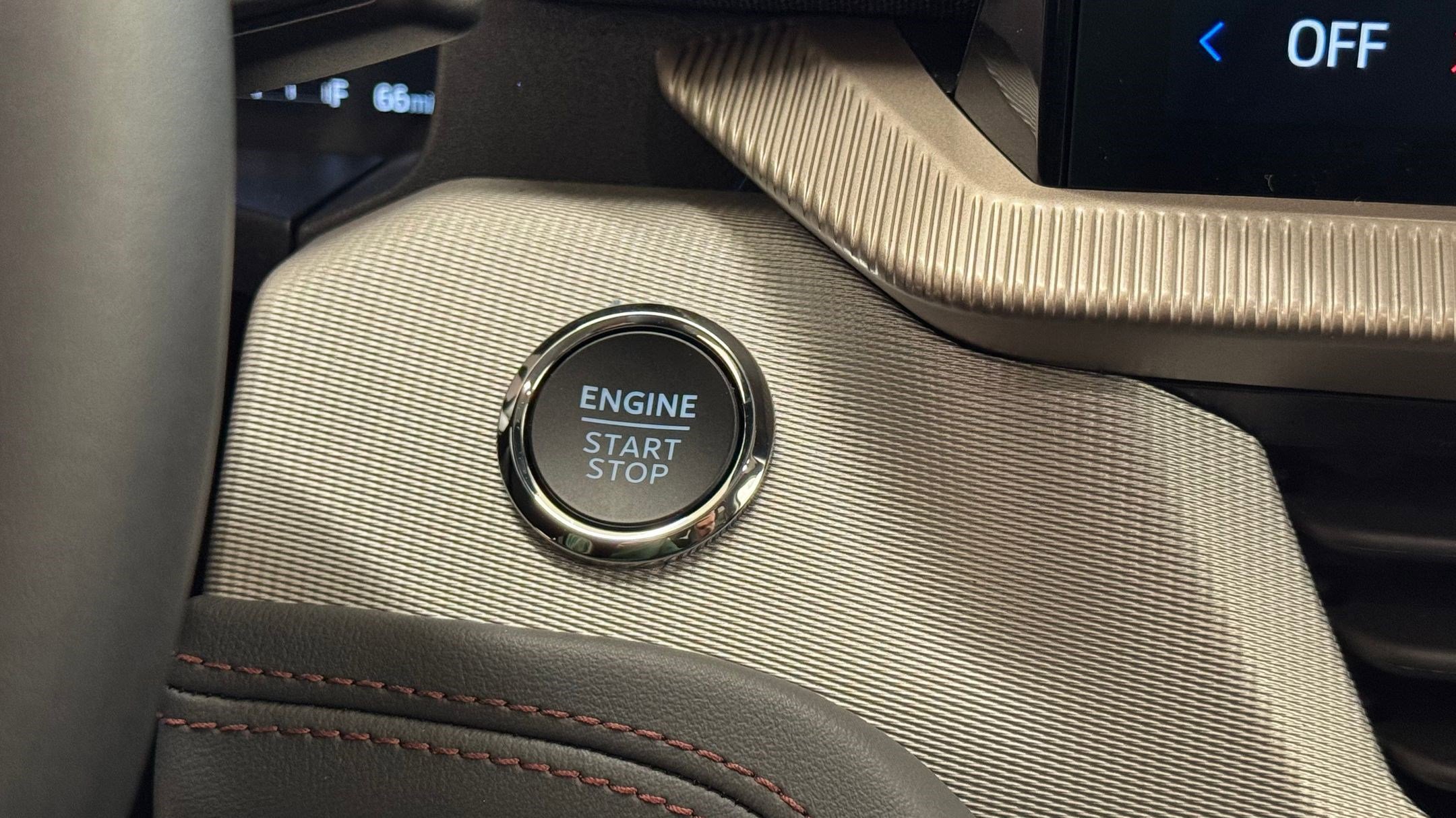 New 2026 Ford Explorer Active image 31