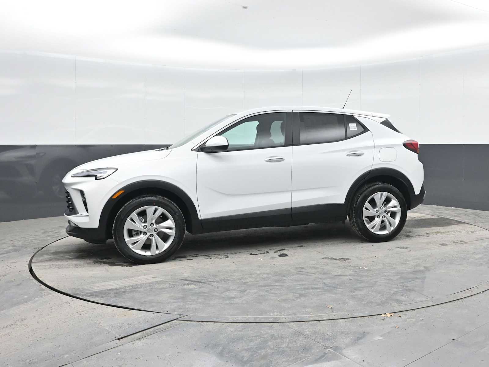 New 2026 Buick Encore GX Preferred w/ Comfort Package AWD/4WD image 4