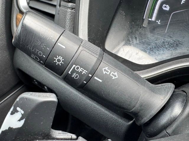 Used 2021 Honda CR-V Touring image 30