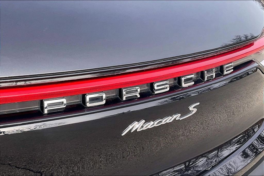 Used 2022 Porsche Macan S image 8