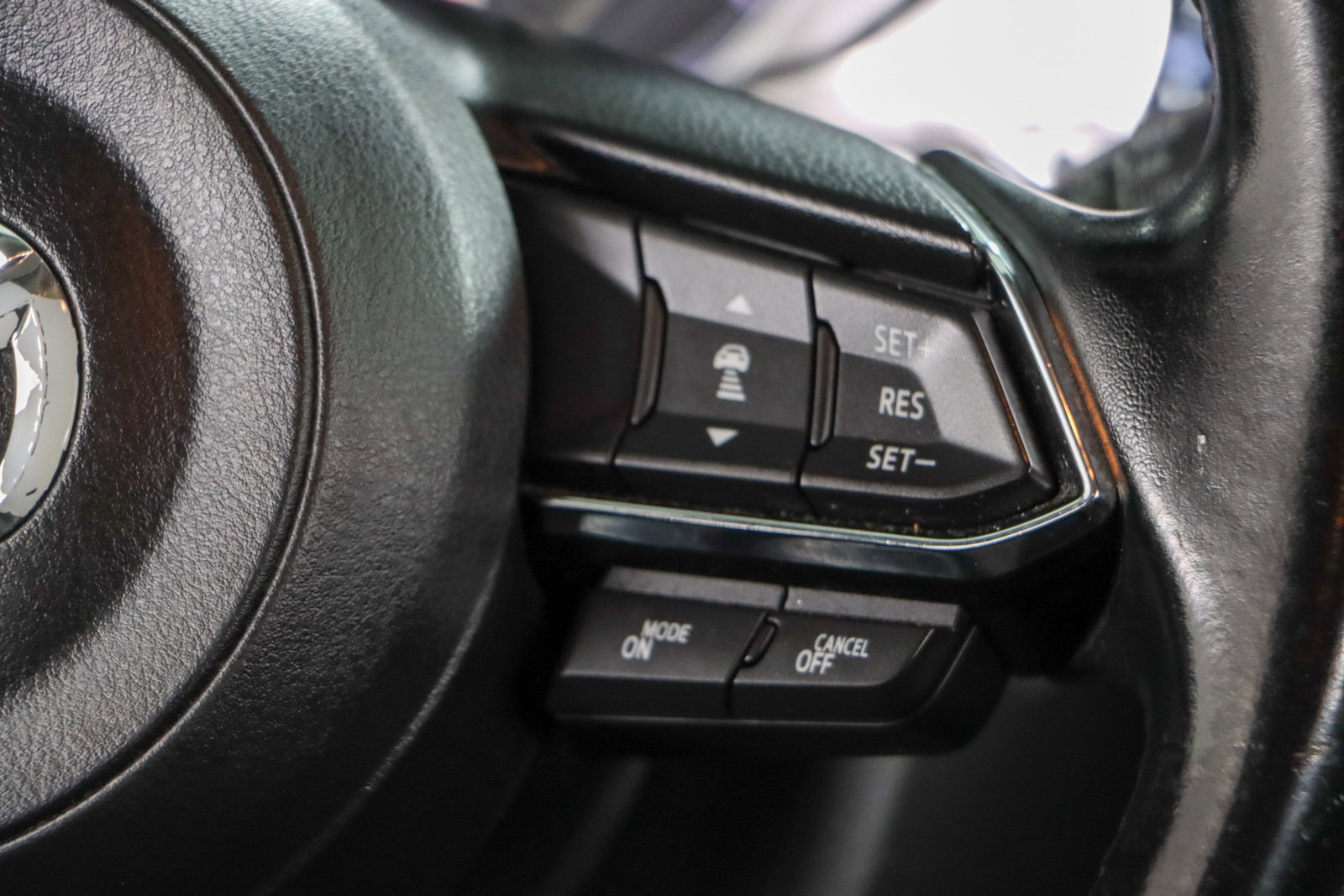 Used 2018 MAZDA CX-5 Touring image 14