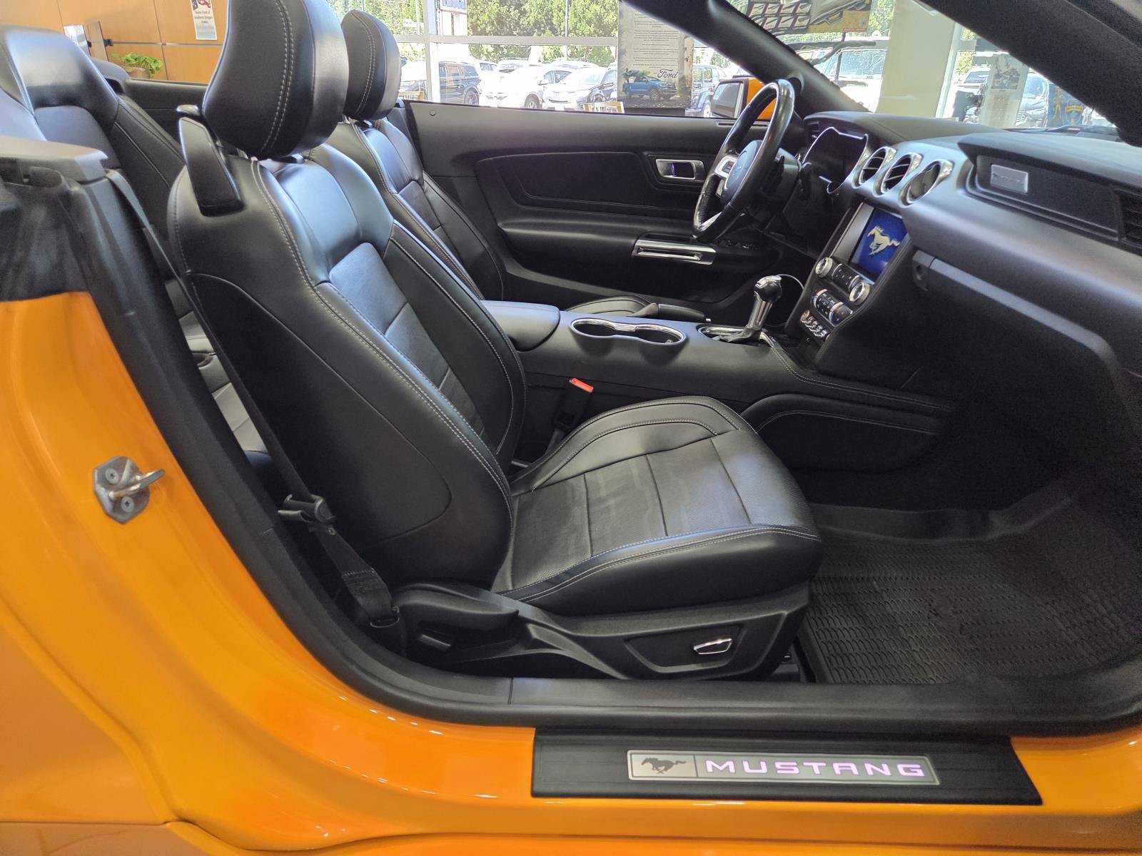 Used 2019 Ford Mustang GT Premium w/ Equipment Group 401A RWD image 20