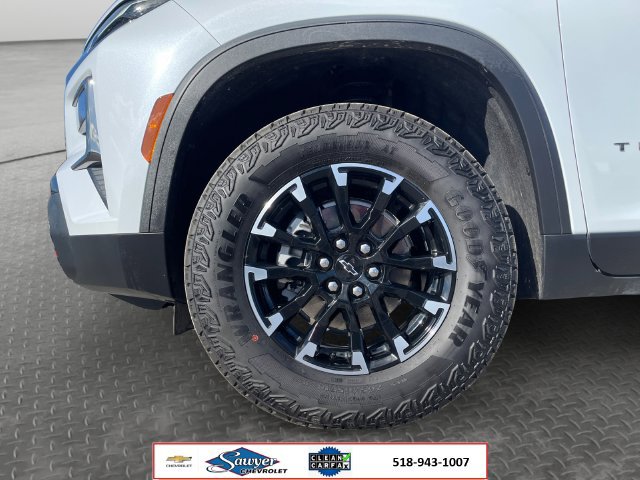 Used 2026 Chevrolet Traverse Z71 w/ Driver Confidence Package AWD/4WD image 9