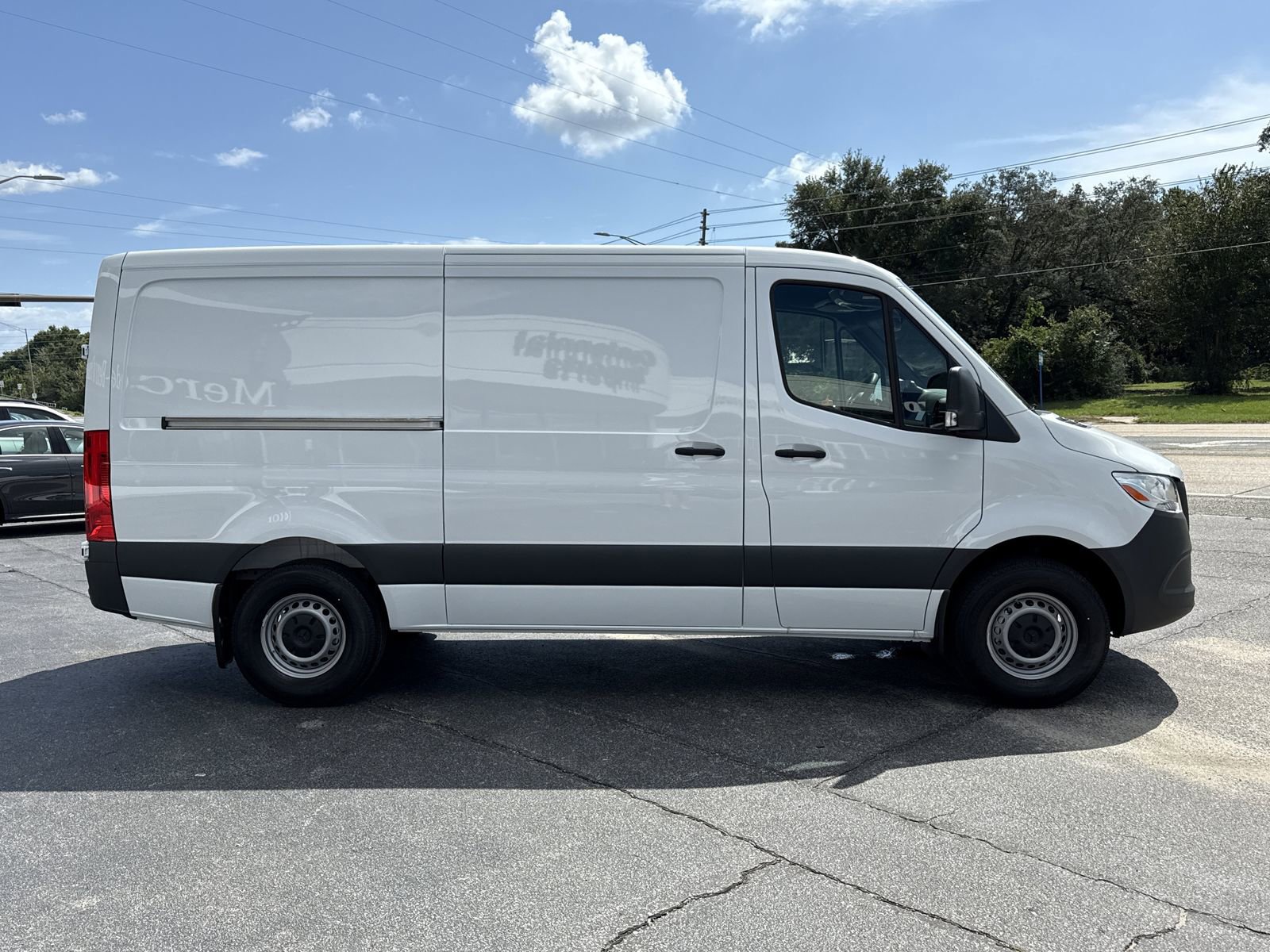 New 2025 Mercedes-Benz Sprinter 2500 image 9