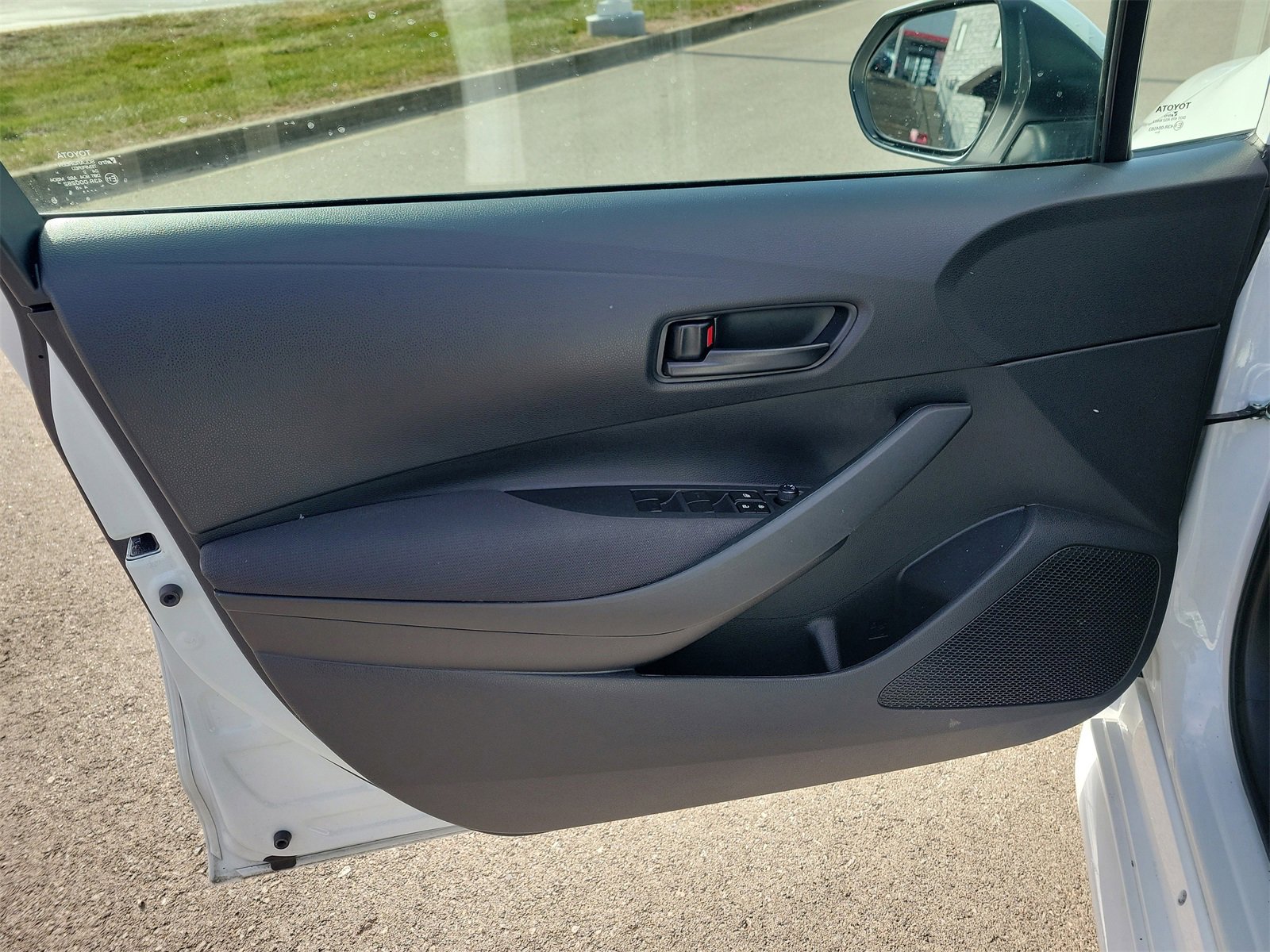 Certified 2023 Toyota Corolla LE image 18