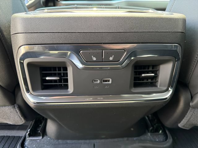 New 2026 Chevrolet Silverado 2500 High Country w/ High Country Premium Package AWD/4WD image 28
