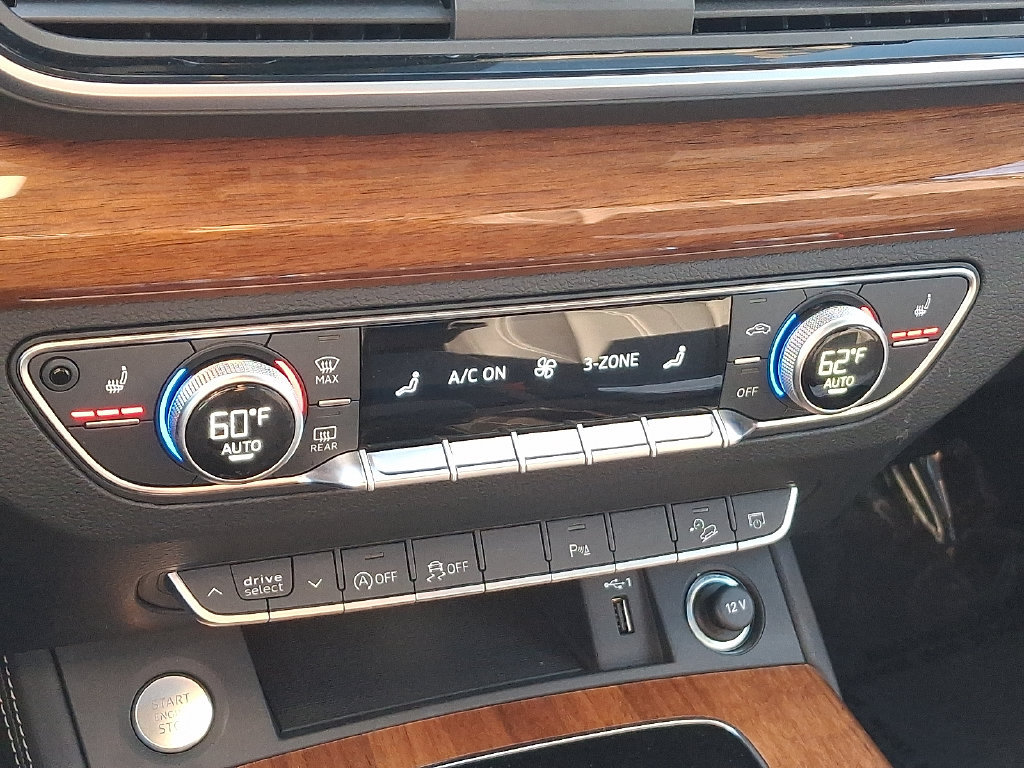 Certified 2023 Audi Q5 Premium AWD/4WD image 17