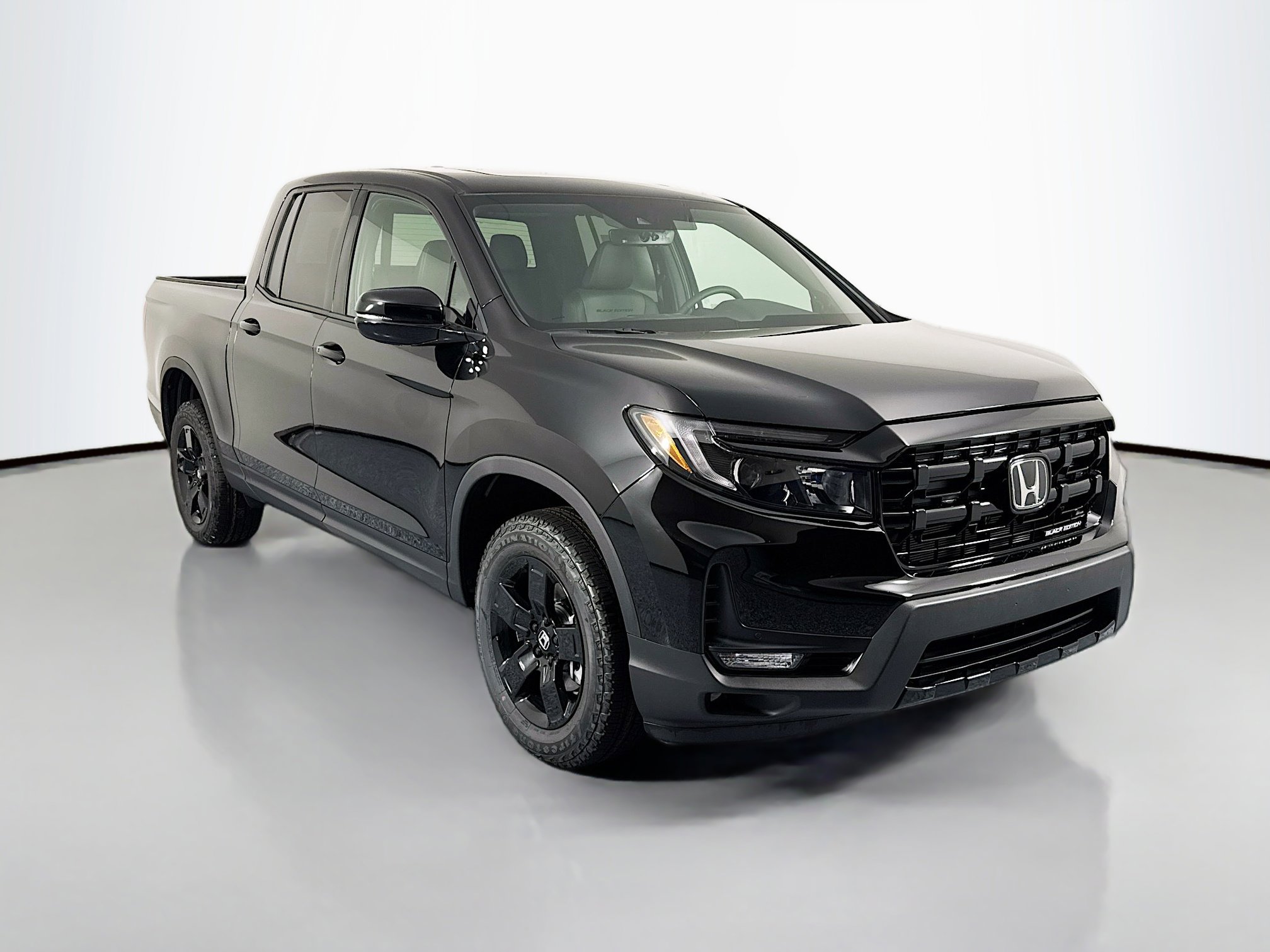 New 2026 Honda Ridgeline Black Edition image 3