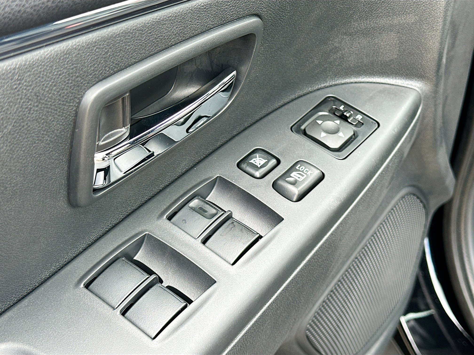 New 2025 Mitsubishi Outlander Sport AWD image 8