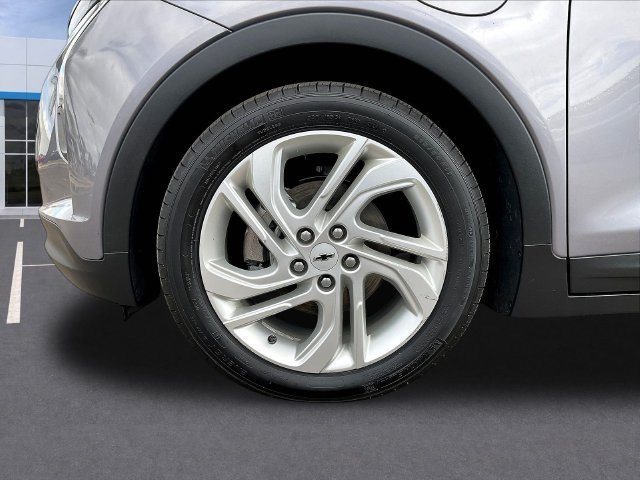 Used 2023 Chevrolet Bolt LT w/ Driver Confidence Package FWD image 35