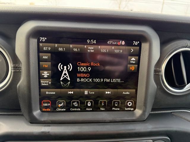 Used 2021 Jeep Wrangler Unlimited Sahara w/ Uconnect 4C Nav & Sound Group image 16