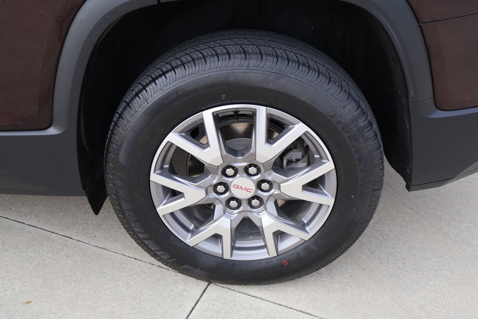 Used 2021 GMC Acadia SLT FWD image 10
