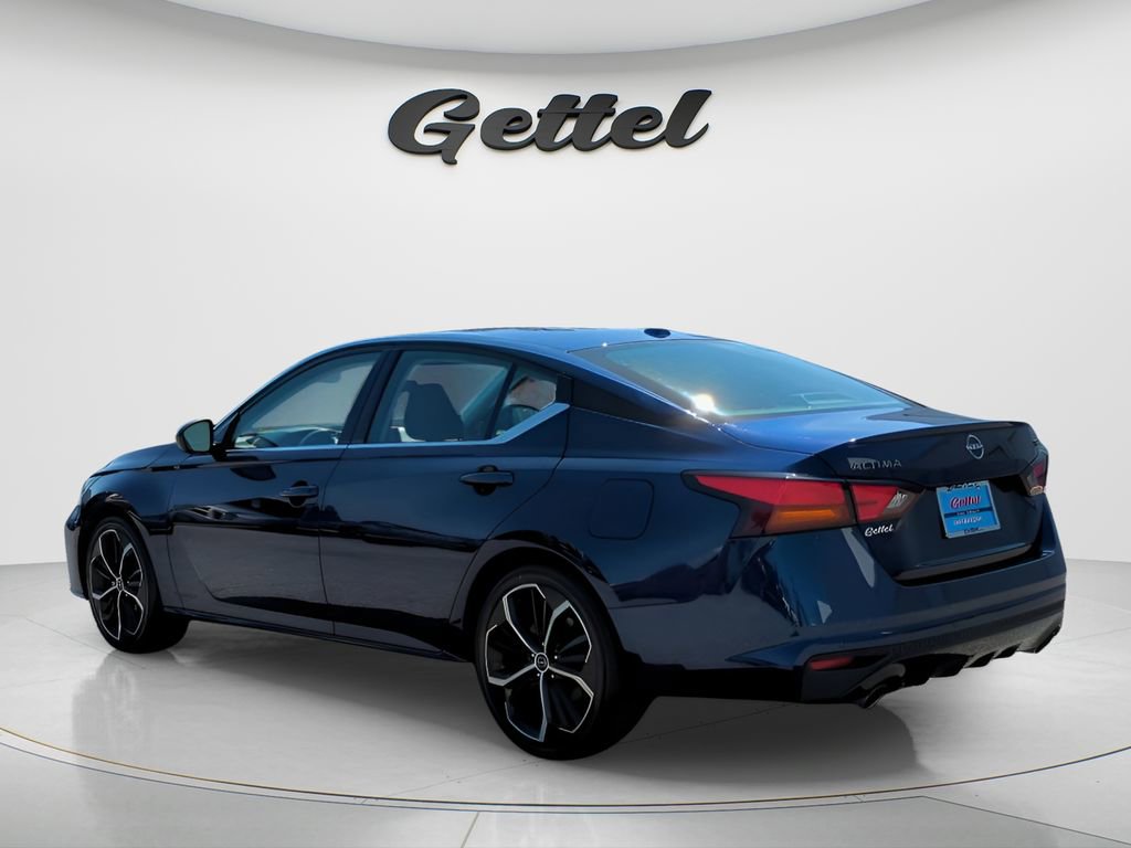 Certified 2024 Nissan Altima 2.5 SR image 7