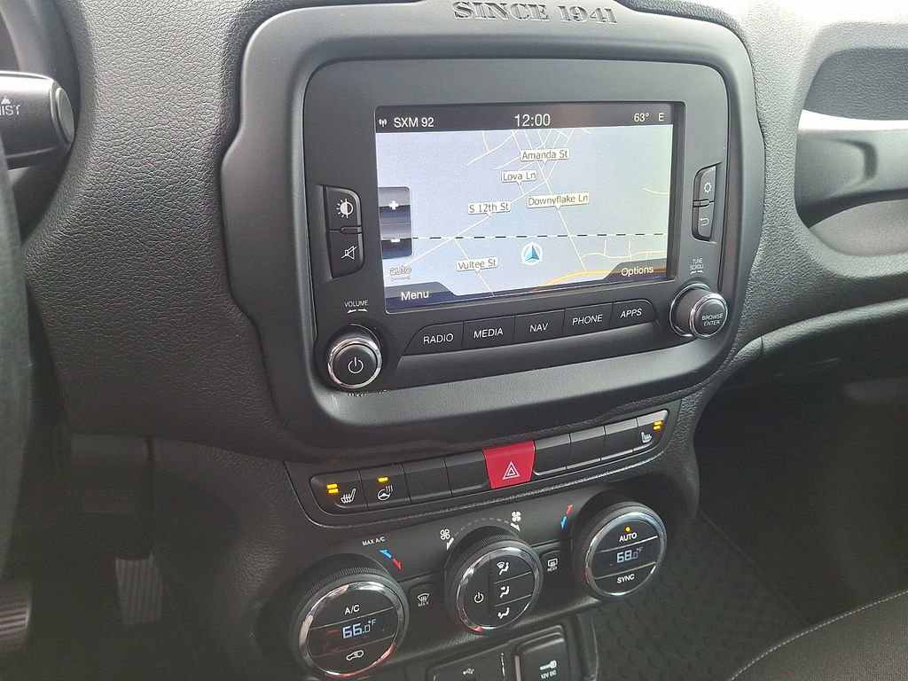 Used 2016 Jeep Renegade Trailhawk AWD/4WD image 23