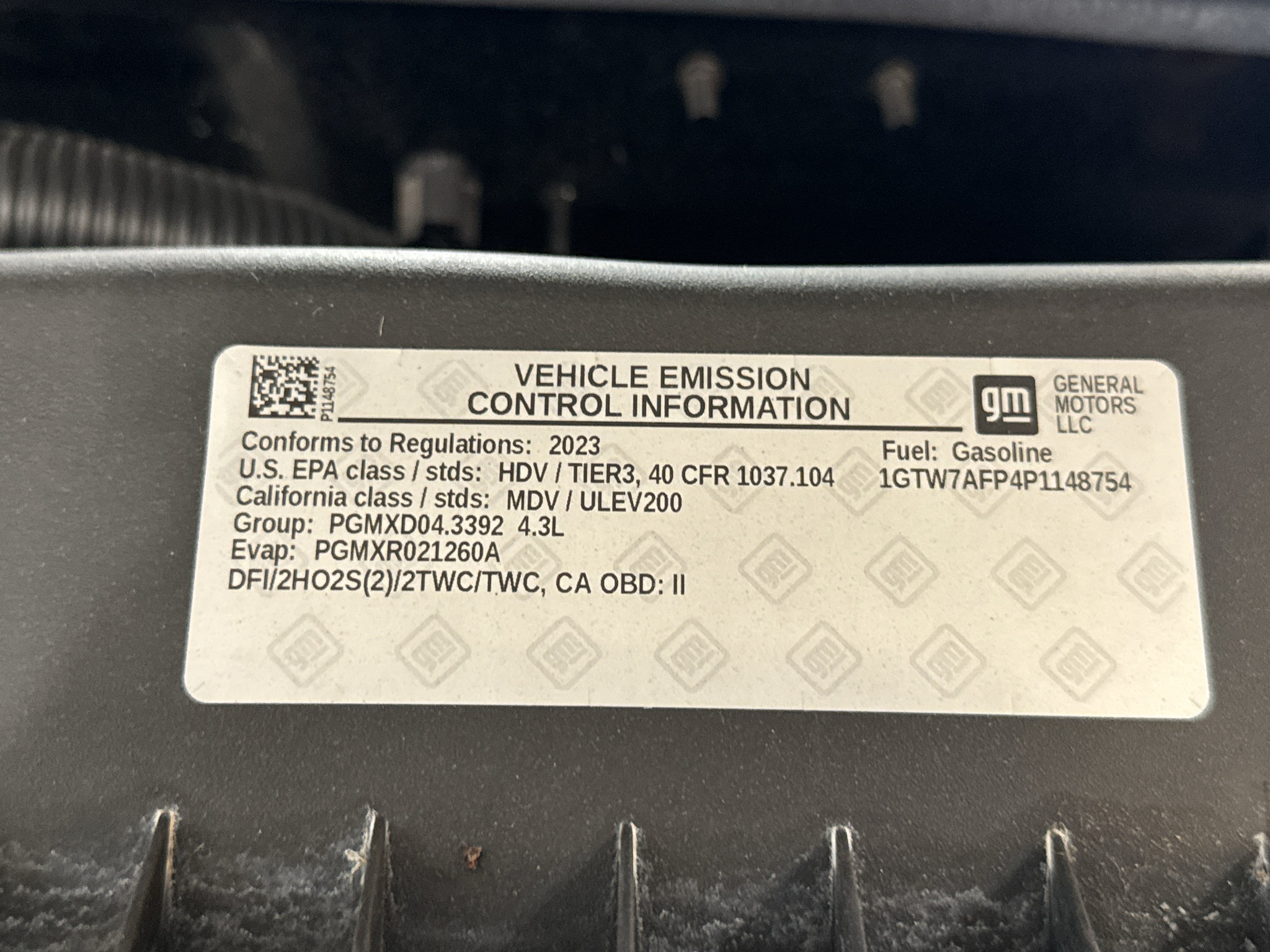Used 2023 GMC Savana 2500 RWD image 40