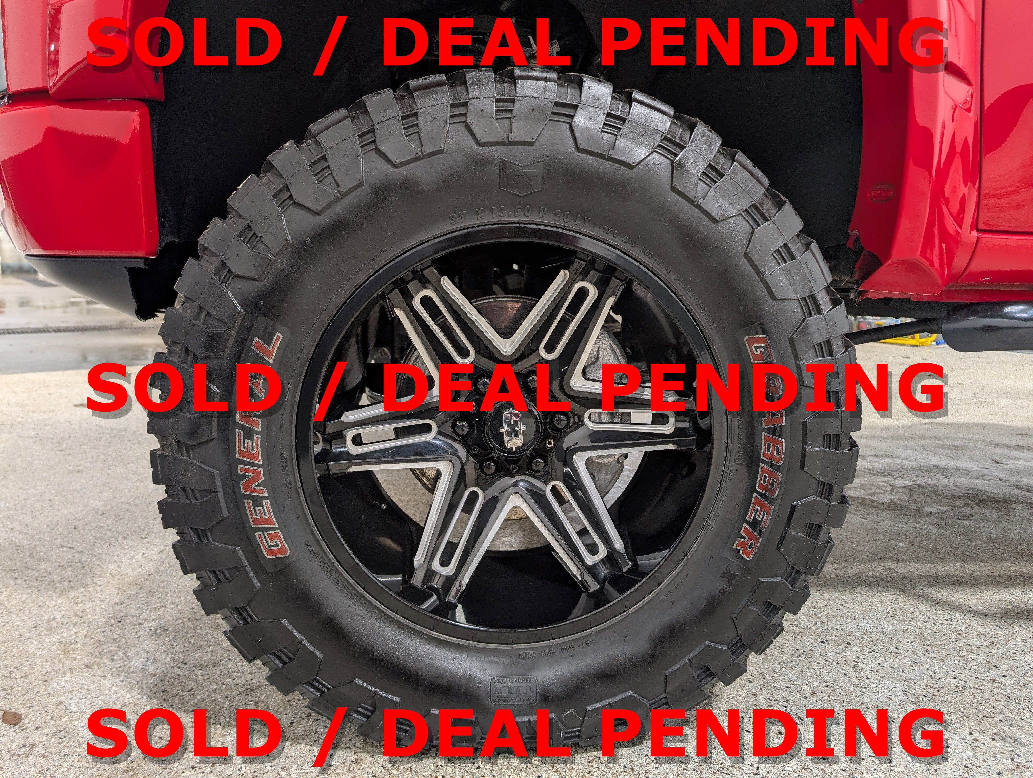 Used 2021 GMC Sierra 1500 AT4 w/ AT4 Value Package image 12