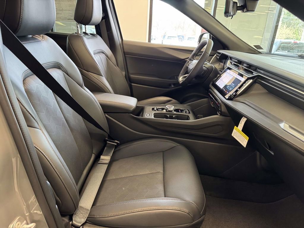 New 2026 Jeep Cherokee Overland image 11