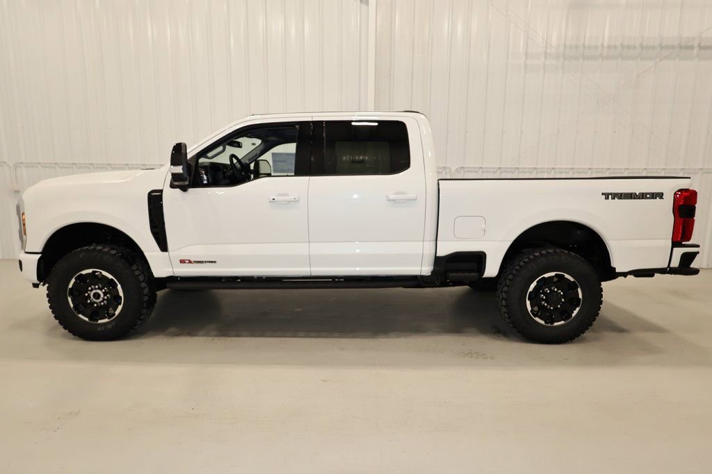 New 2025 Ford F350 Lariat w/ Lariat Ultimate Package image 5