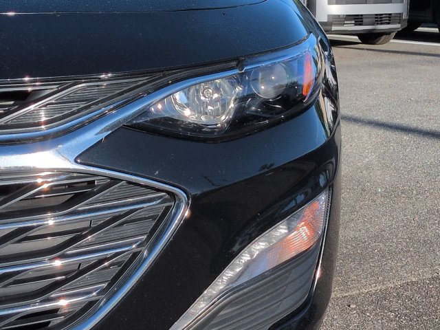 Used 2025 Chevrolet Malibu LT FWD image 10