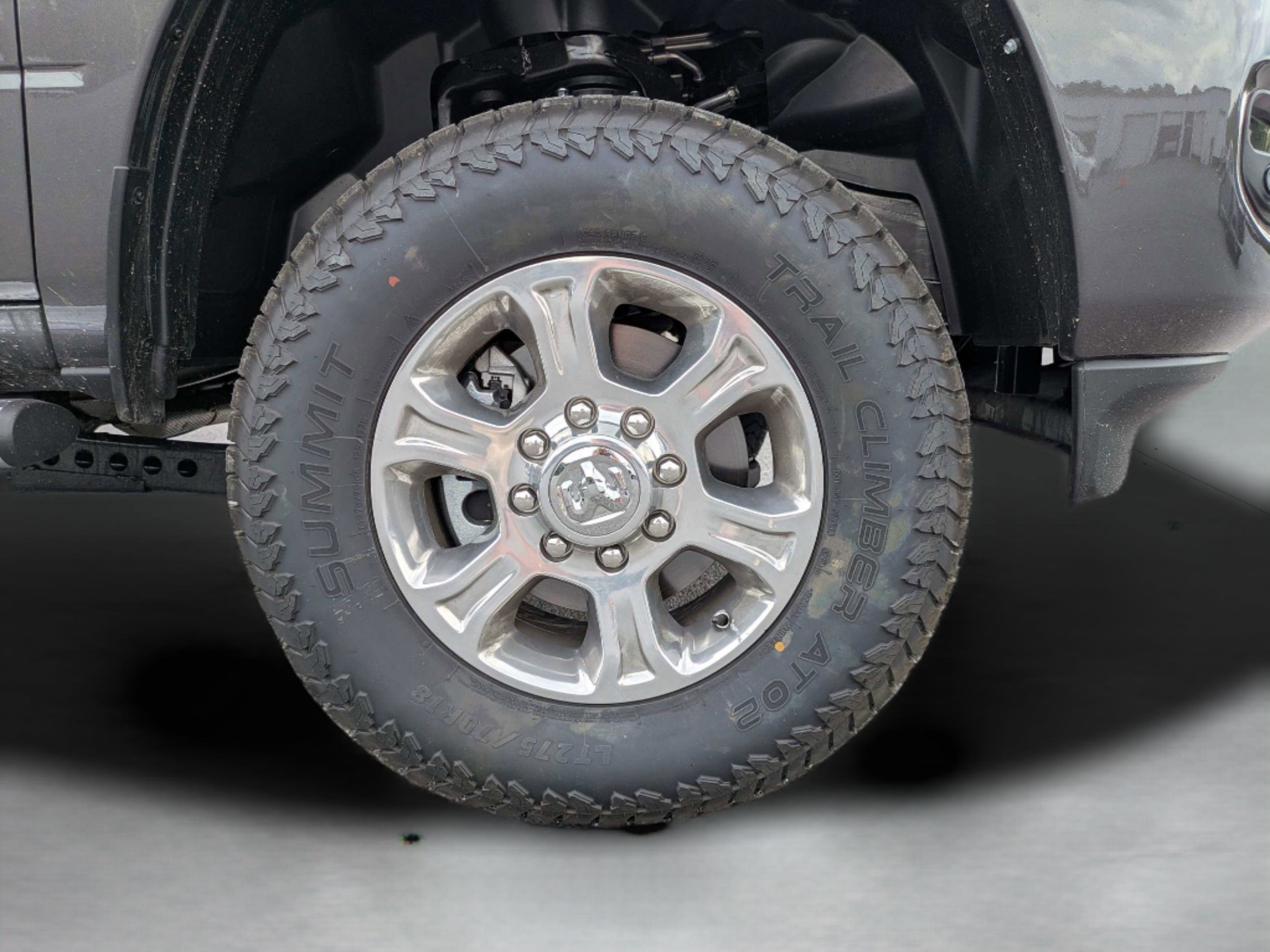 Used 2026 RAM 2500 Big Horn AWD/4WD image 31