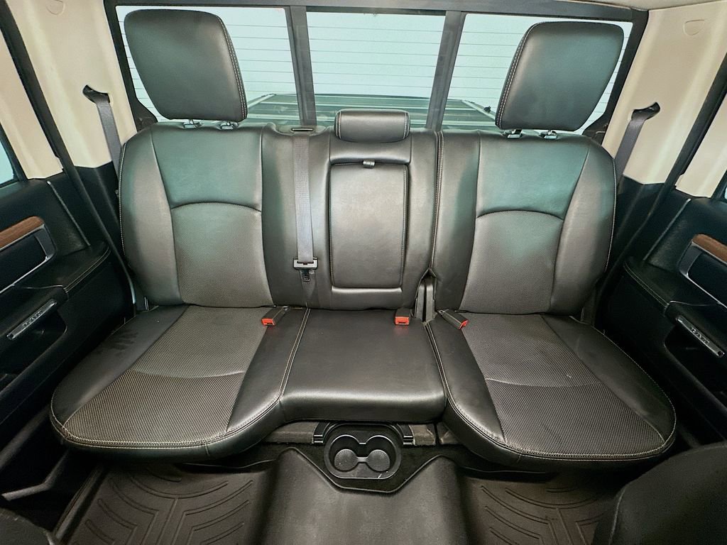 Used 2015 RAM 1500 Laramie w/ Convenience Group AWD/4WD image 13
