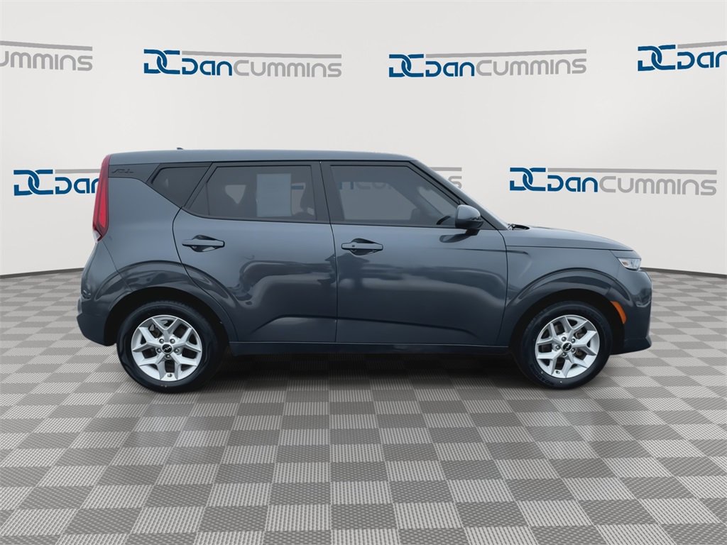 Used 2022 Kia Soul S image 9
