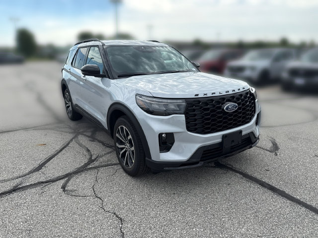 New 2026 Ford Explorer ST-Line AWD/4WD image 3