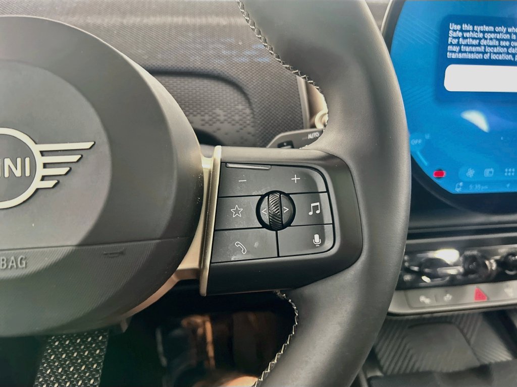 Certified 2025 MINI Cooper Countryman S AWD/4WD image 15