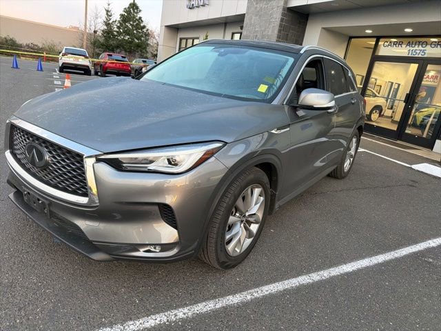 Used 2019 INFINITI QX50 Luxe w/ Navigation Package image 3