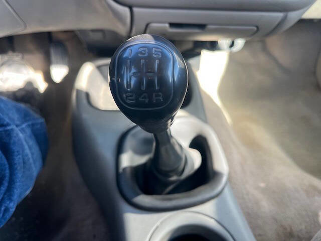 Used 1999 GMC Sonoma SLS w/ Marketing Option Pkg image 8